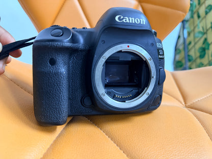 Canon EOS 5D Mark IV – Boîtier